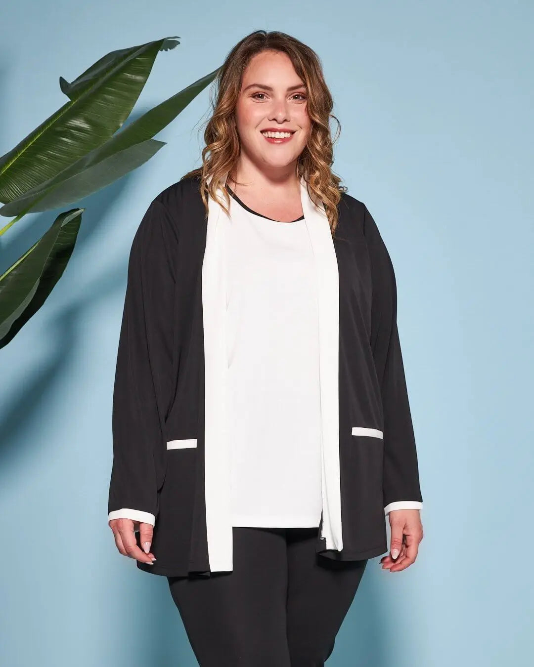 Twin set in jersey elasticizzato con profili a contrasto NERO DORABELLA PIU'