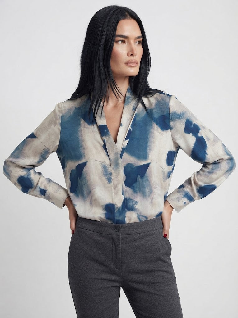 Blusa scollo a V con sciarpetta