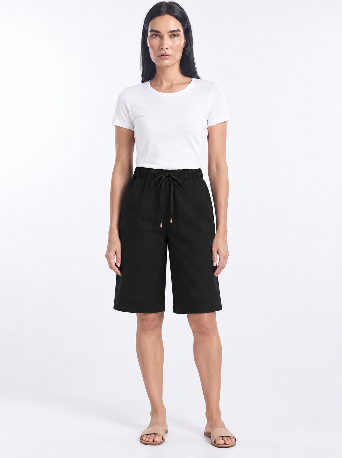 Bermuda in cotone Nero - indossato frontale