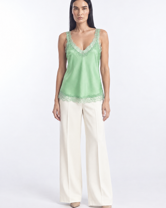 Top Elegance Menta - indossato frontale