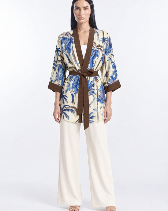 Kimono in fantasia jungle con fusciacca - indossato frontale