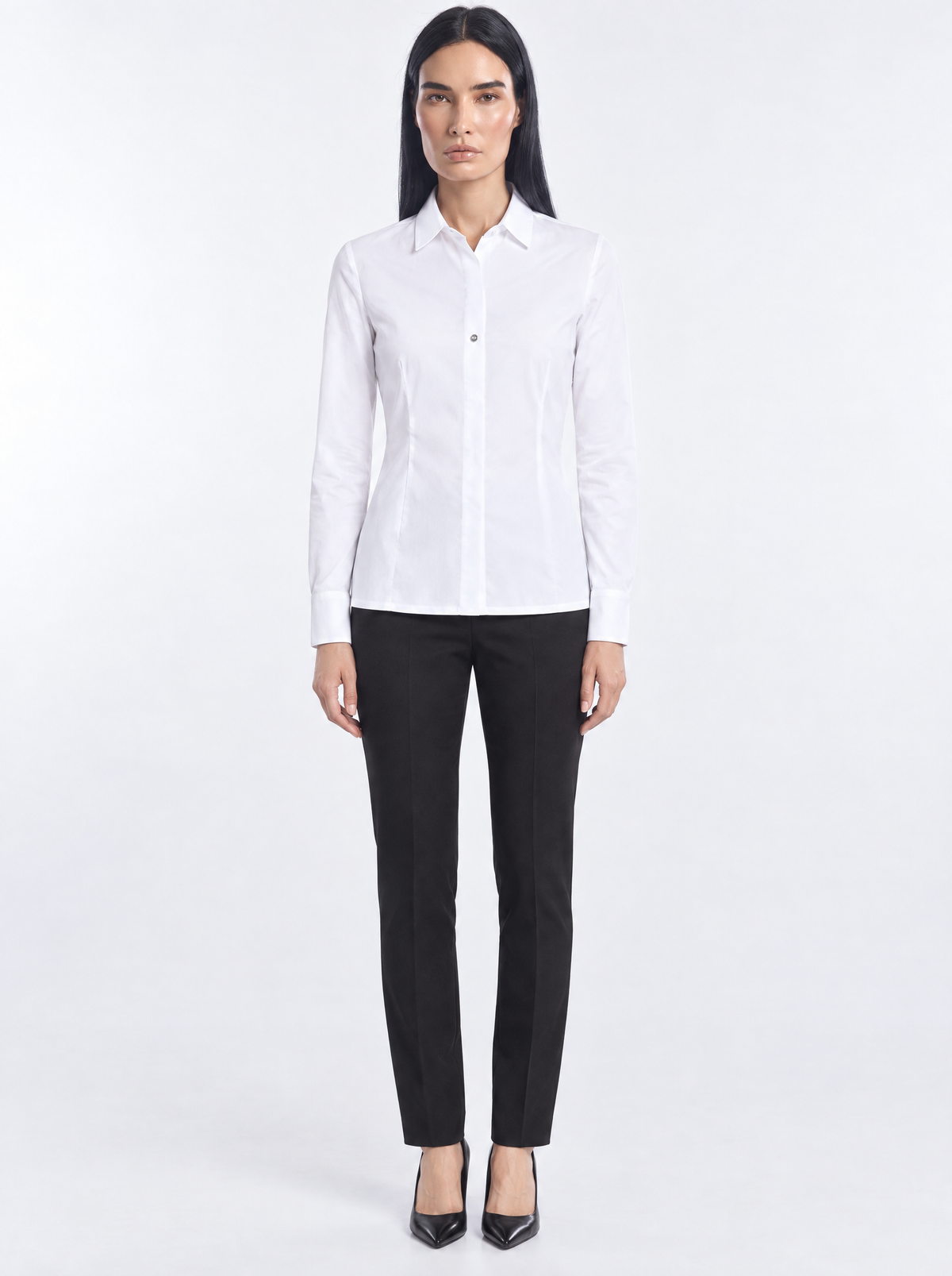 Camicia slim fit con pinces - indossato frontale