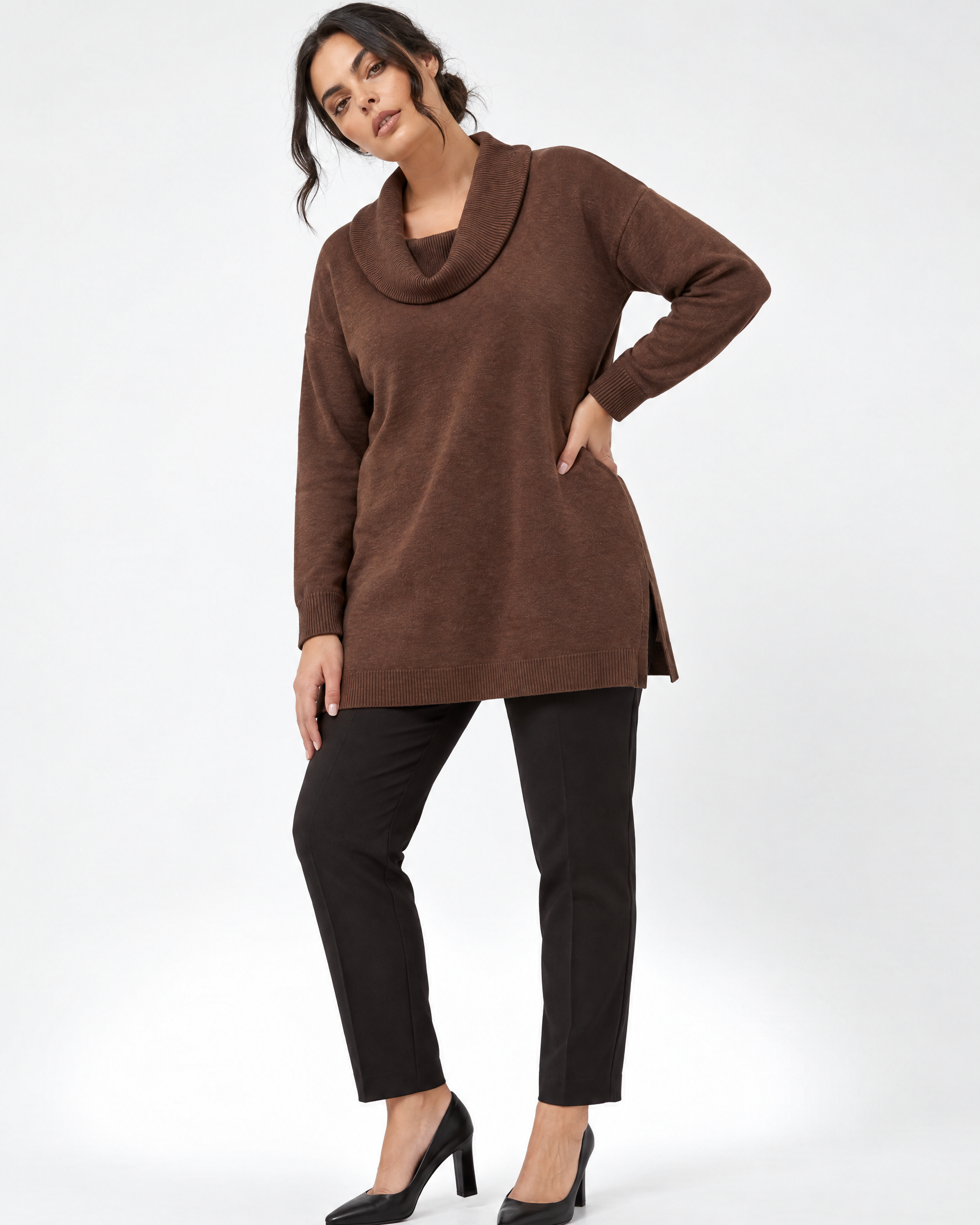 Maglia maxi con collo sciallato e spacchi CACAO - tre quarti