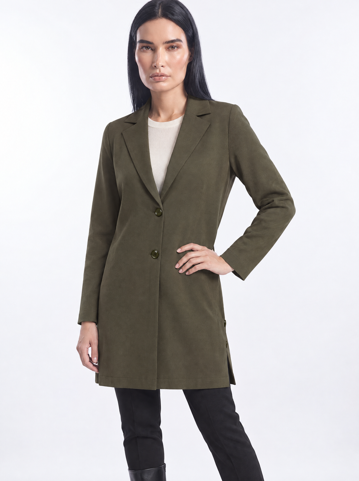 Spolvero con rever e spacchi con bottoni VERDE MILITARE - tre quarti