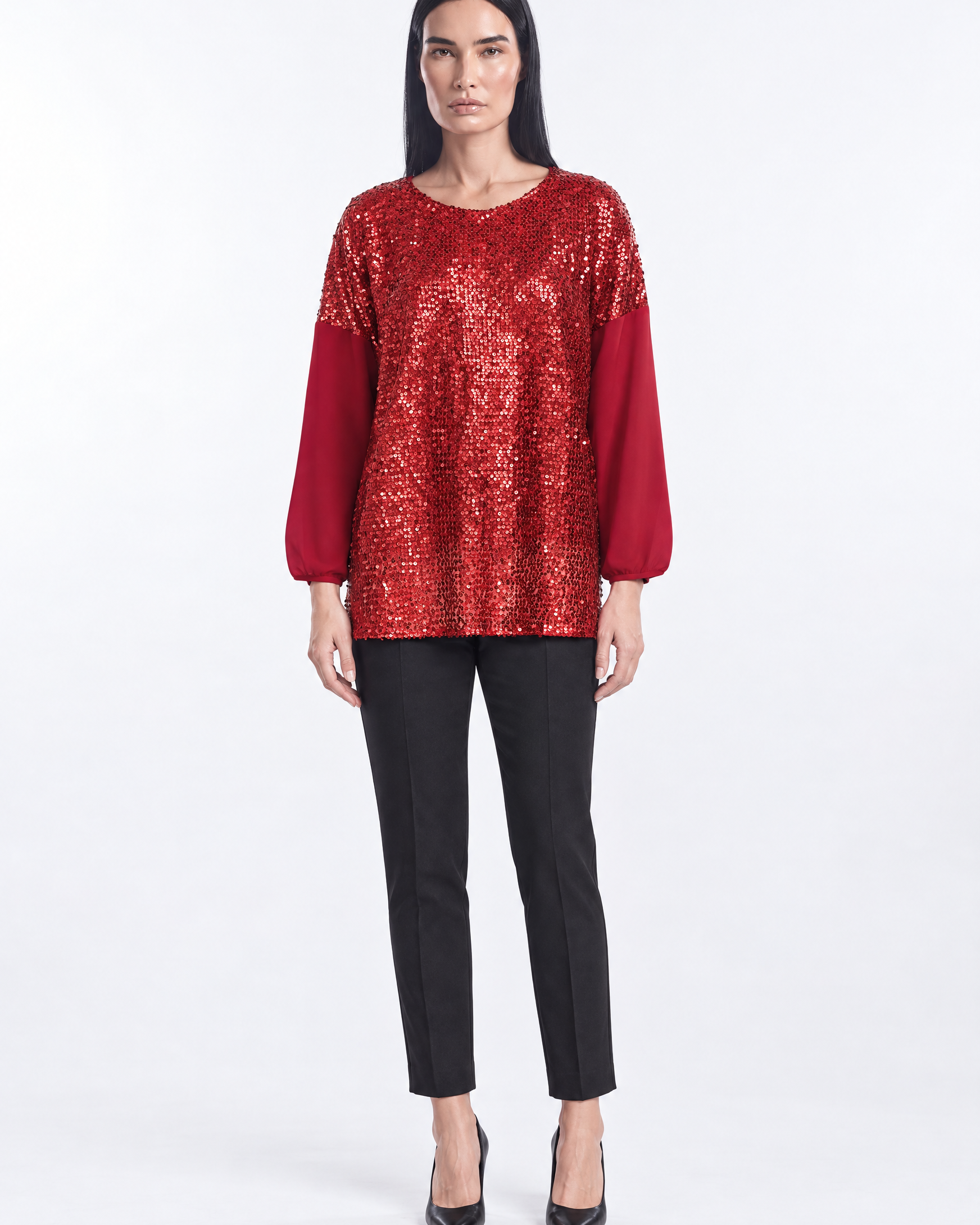 Blusa in georgette e paillettes ROSSO - indossato frontale