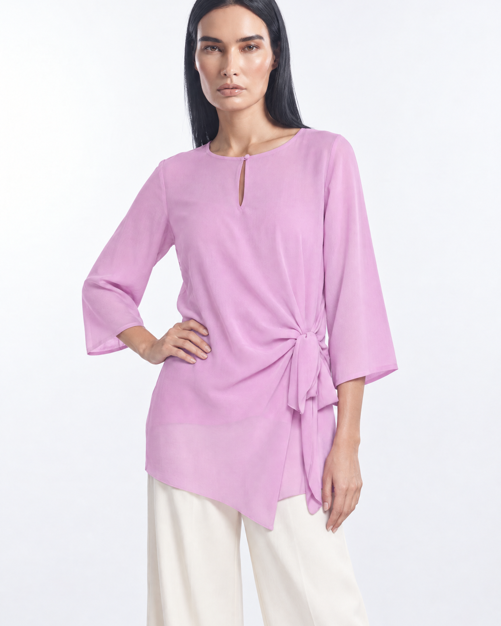 Blusa girocollo asimmetrica in georgette con dettaglio fiocco CICLAMINO - tre quarti