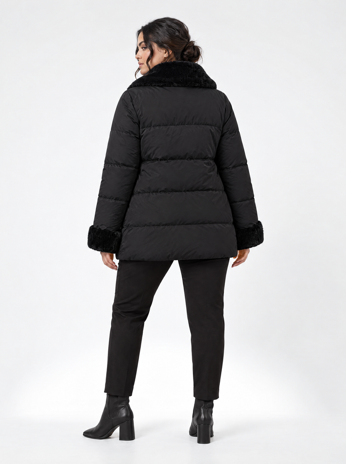 Piumino con inserti in ecofur a tono NERO - retro