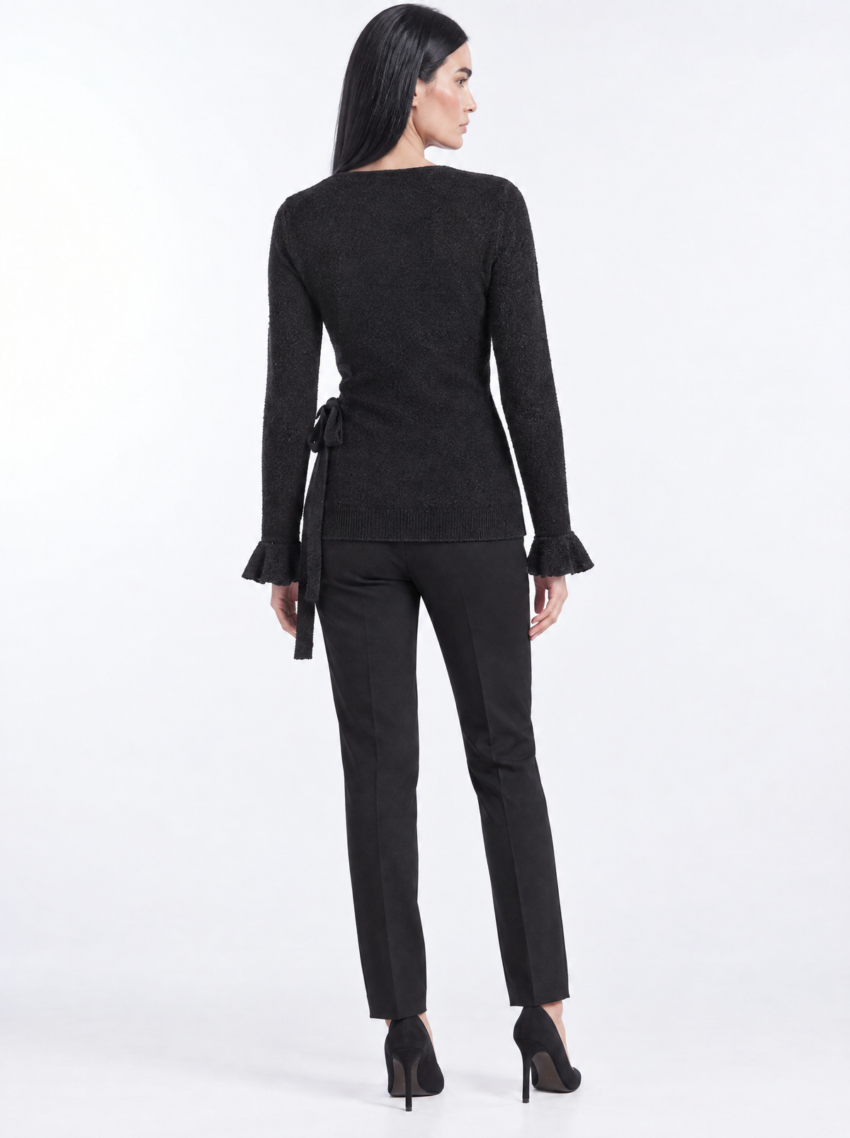 Maglia con incrocio laterale e polsi con volant NERO - retro