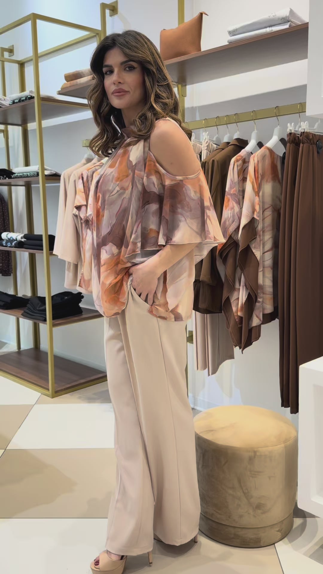 Blusa fantasia con spalle scoperte