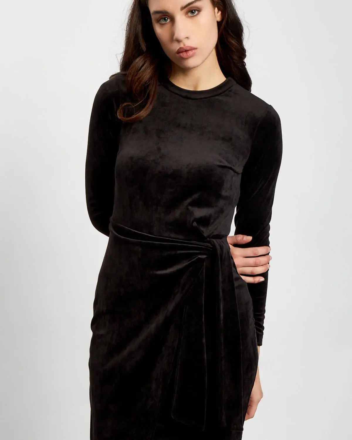 Abito in velluto NERO IRONICA