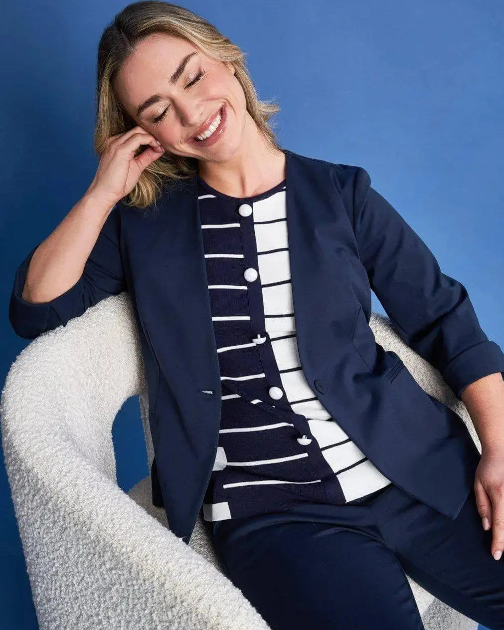 Blazer corto senza revers in jersey punto Milano elasticizzato di misto cotone BLU DORABELLA