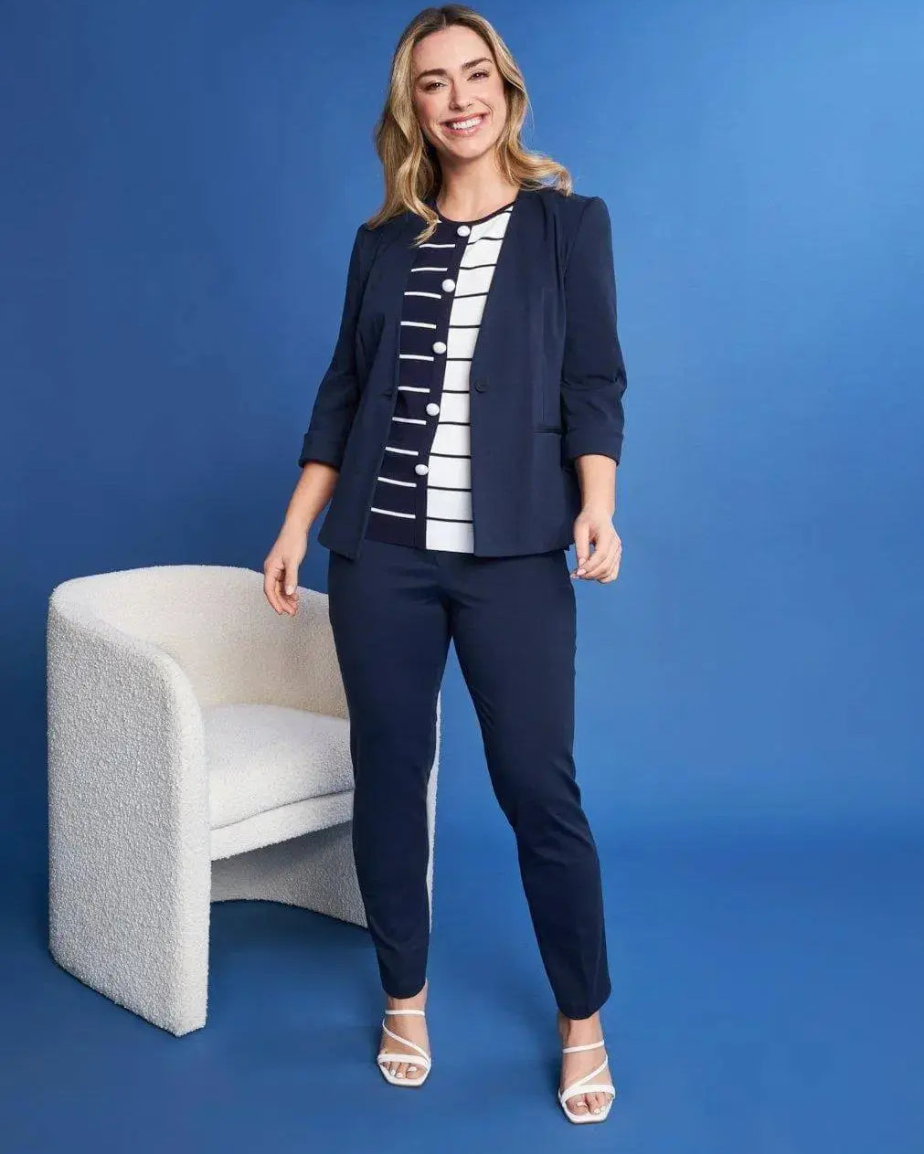 Blazer corto senza revers in jersey punto Milano elasticizzato di misto cotone BLU DORABELLA