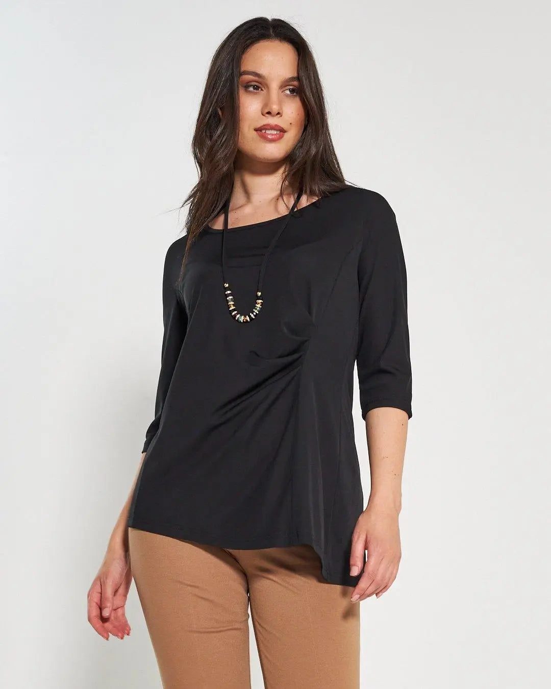 Blusa con collana NERO DORABELLA