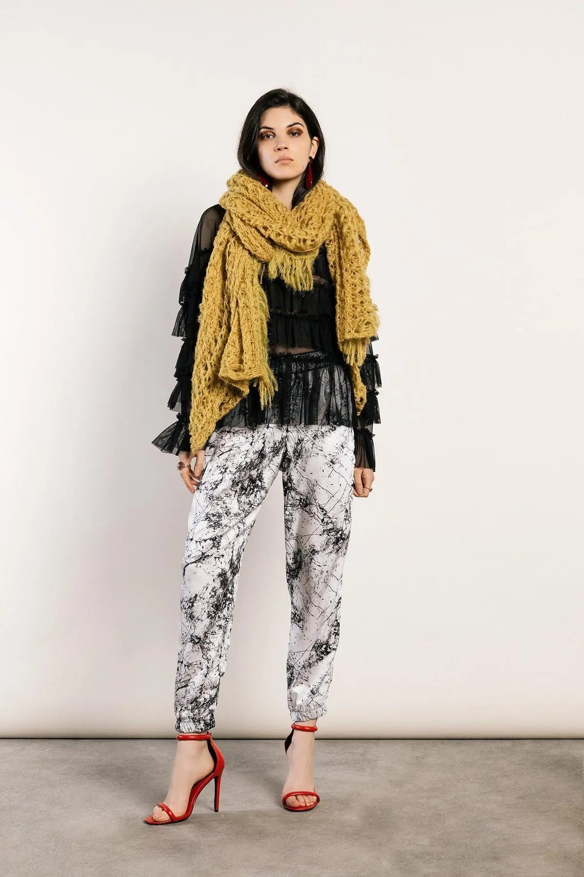 Blusa con frange pizzo NERO IRONICA