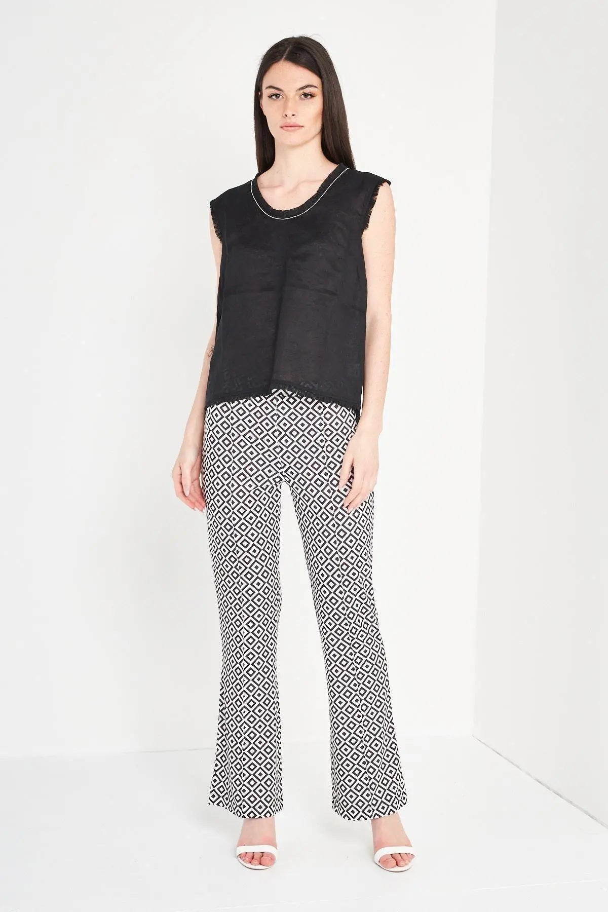 Canotta scollo catenina NERO IRONICA