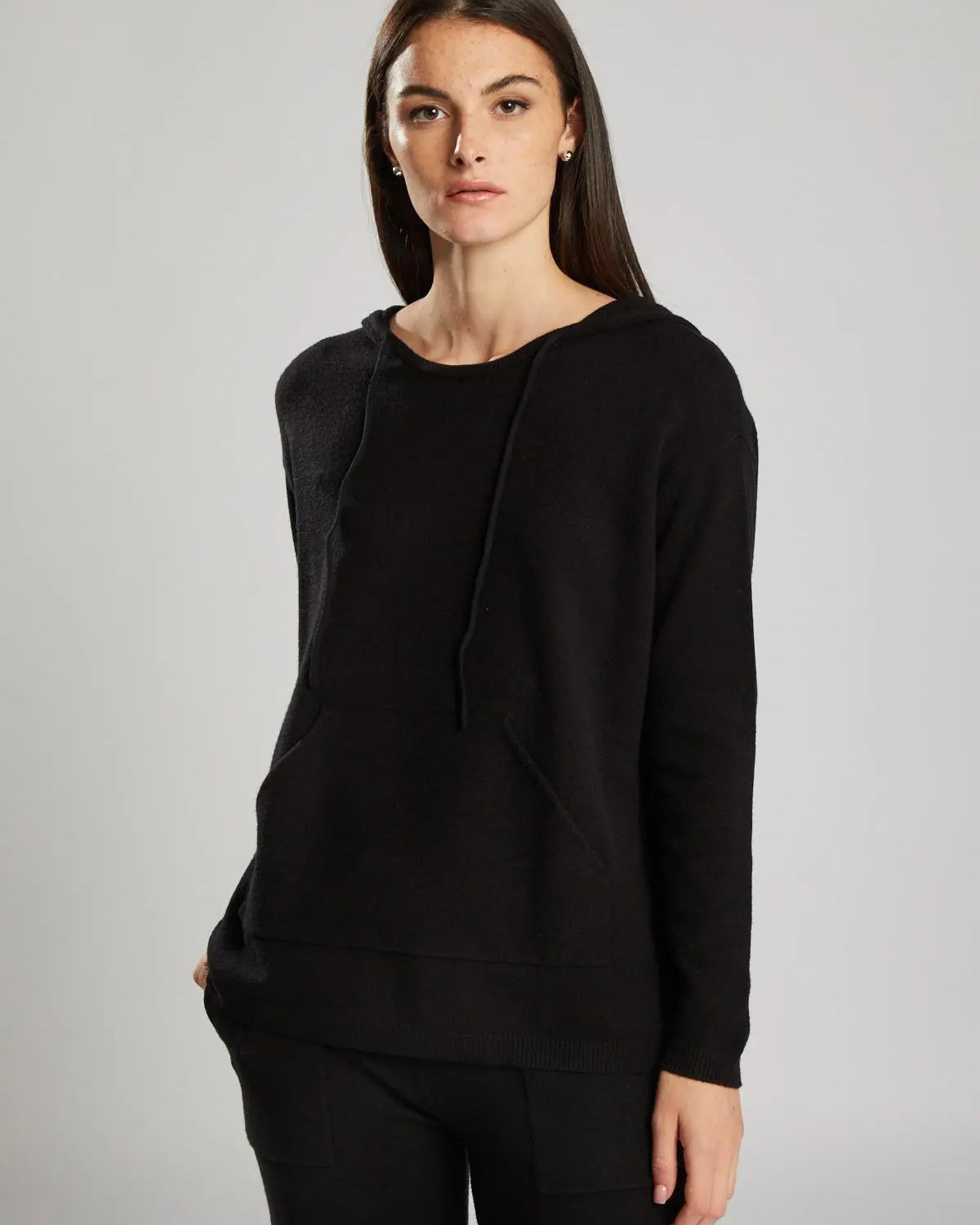 Felpa con cappuccio in maglia NERO IRONICA