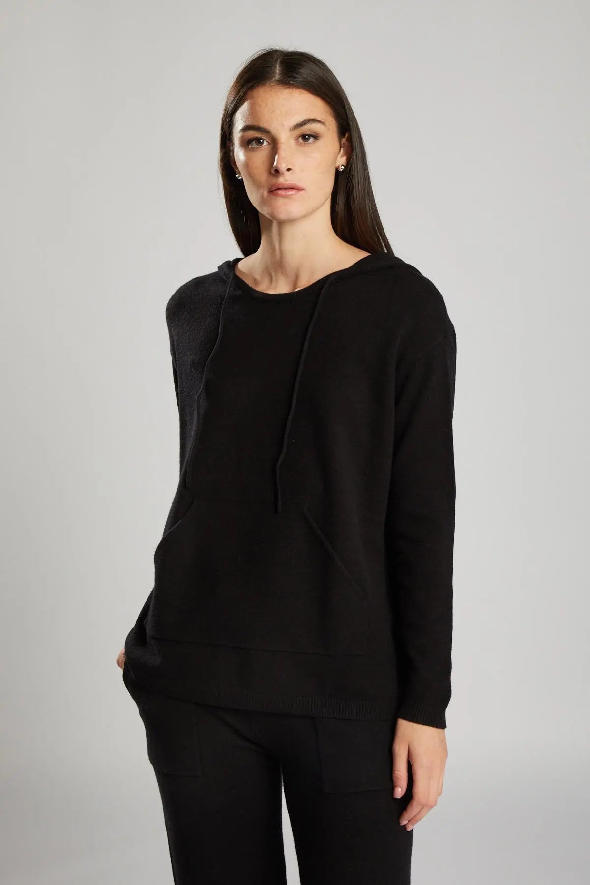 Felpa con cappuccio in maglia NERO IRONICA