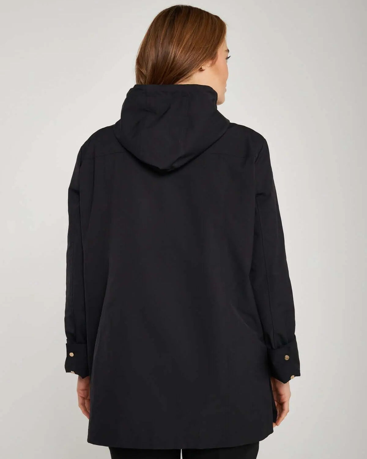 Giubbino in nylon con cappuccio e bottoni a pressione. NERO DORABELLA PIU'