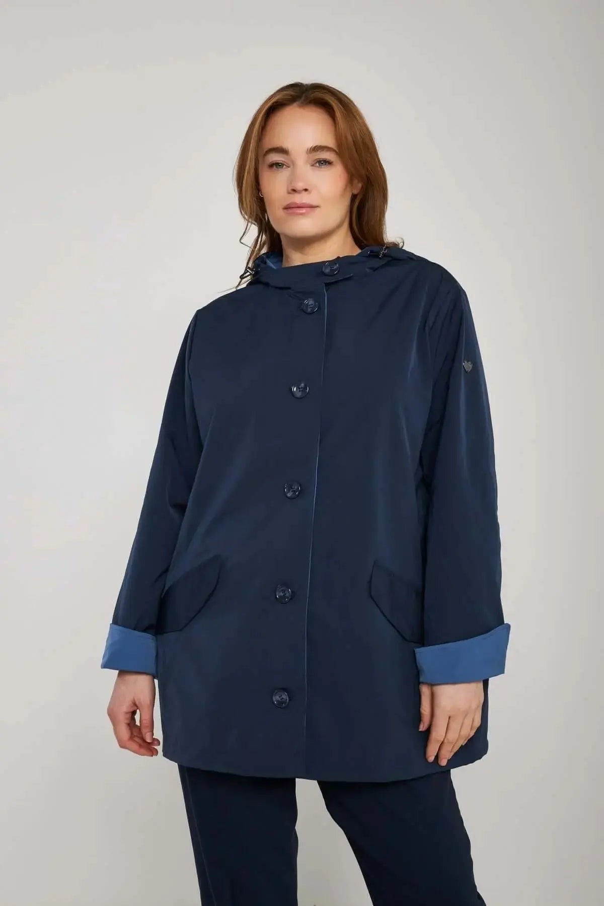 Giubbino in nylon con cappuccio e profili a contrasto BLU DORABELLA PIU' 49