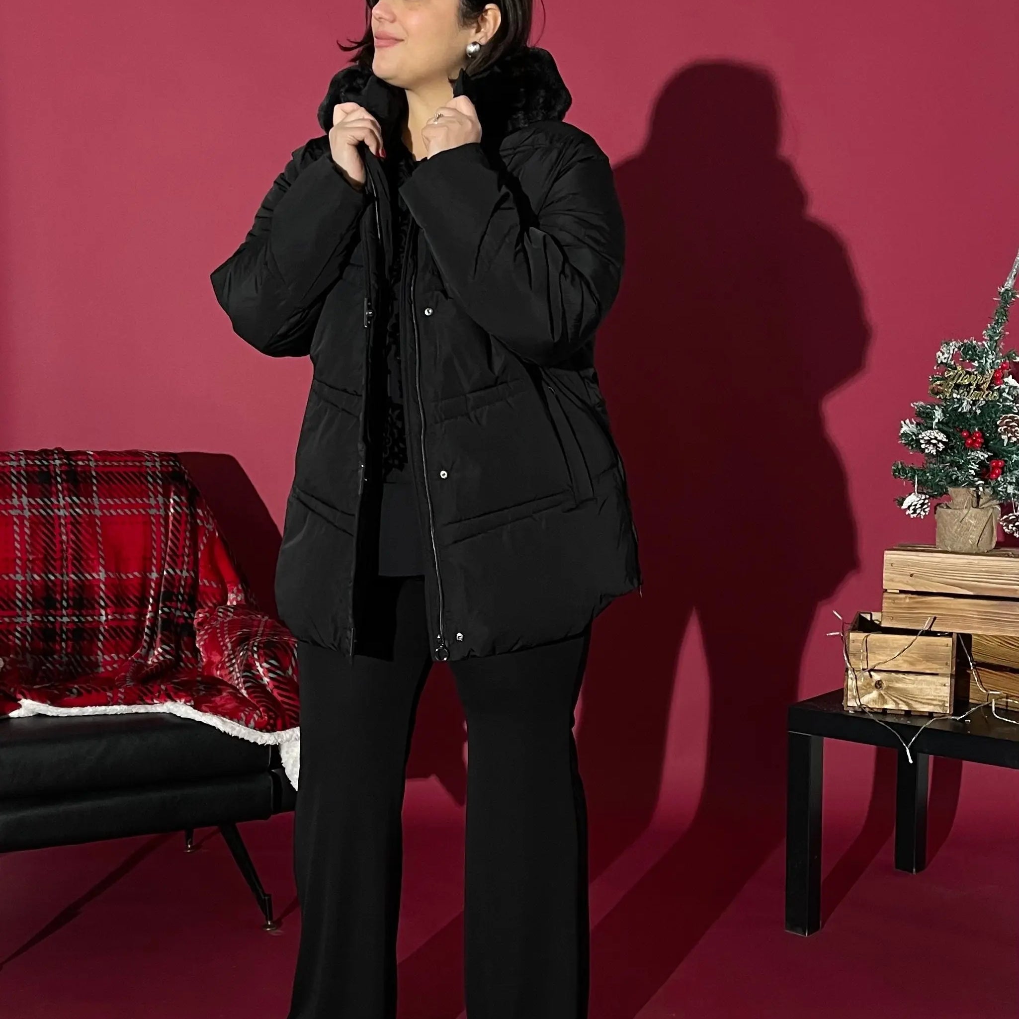 Giubbotto trapuntato con cappuccio ed ecopelliccia NERO DORABELLA PIU' 55