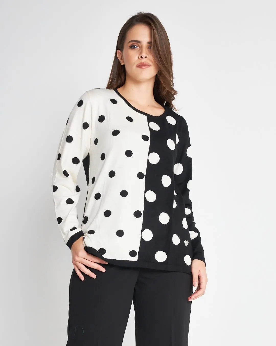 MAGLIA GIROCOLLO POIS NERO DORABELLA PIU' XL