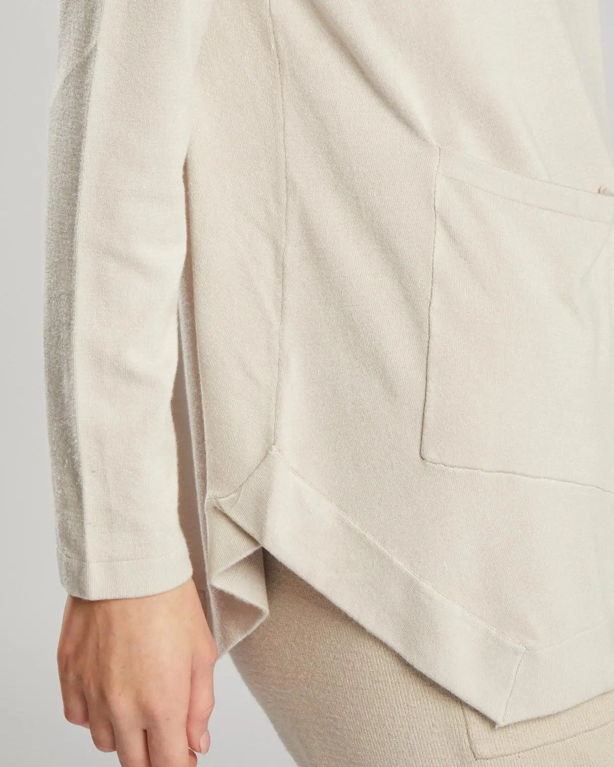 Maglia asimmetrica BEIGE IRONICA