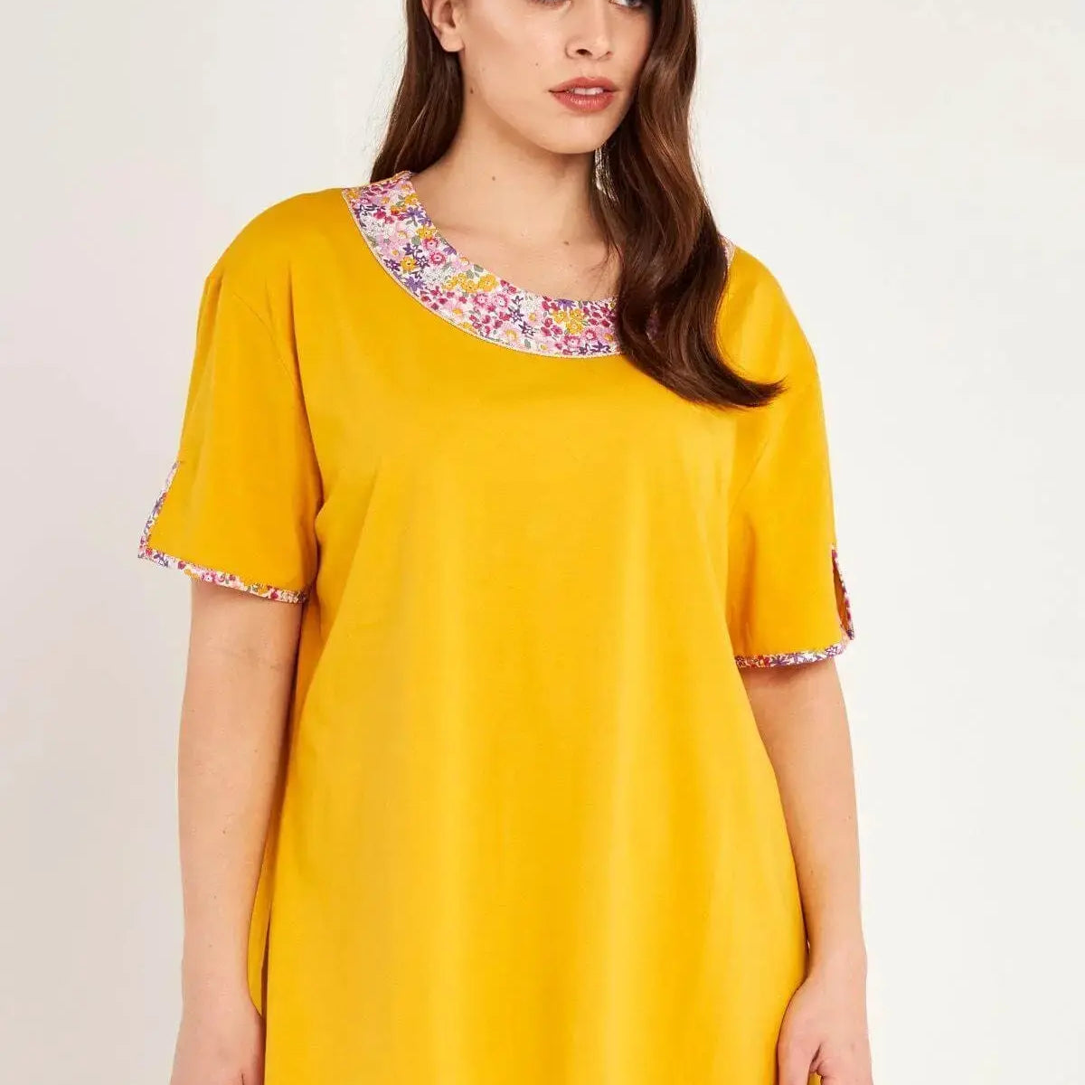 Maglia con scollo a fiori OCRA DORABELLA CURVY XL