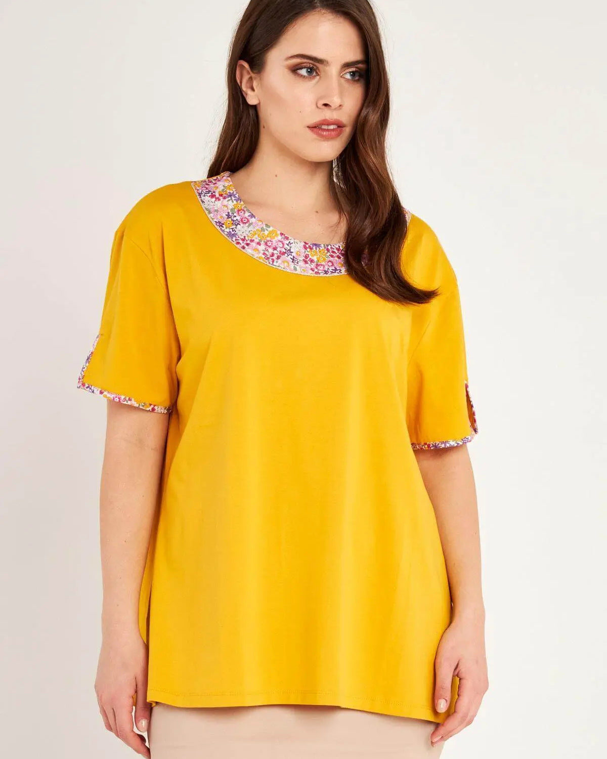 Maglia con scollo a fiori OCRA DORABELLA CURVY XL