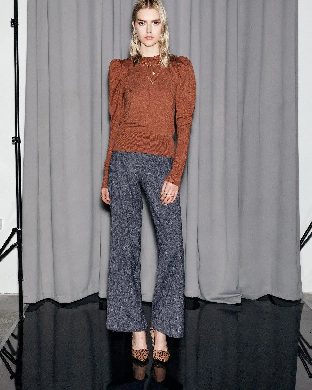 Maglia con spalla a sbuffo RUGGINE IRONICA