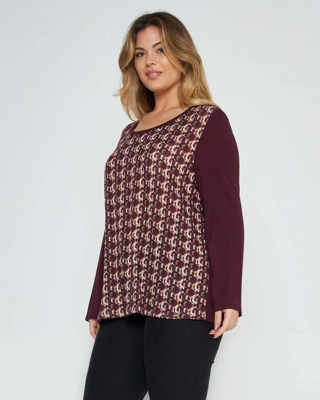 Maglia in fantasia geometrica BORDEAUX DORABELLA PIU' 55