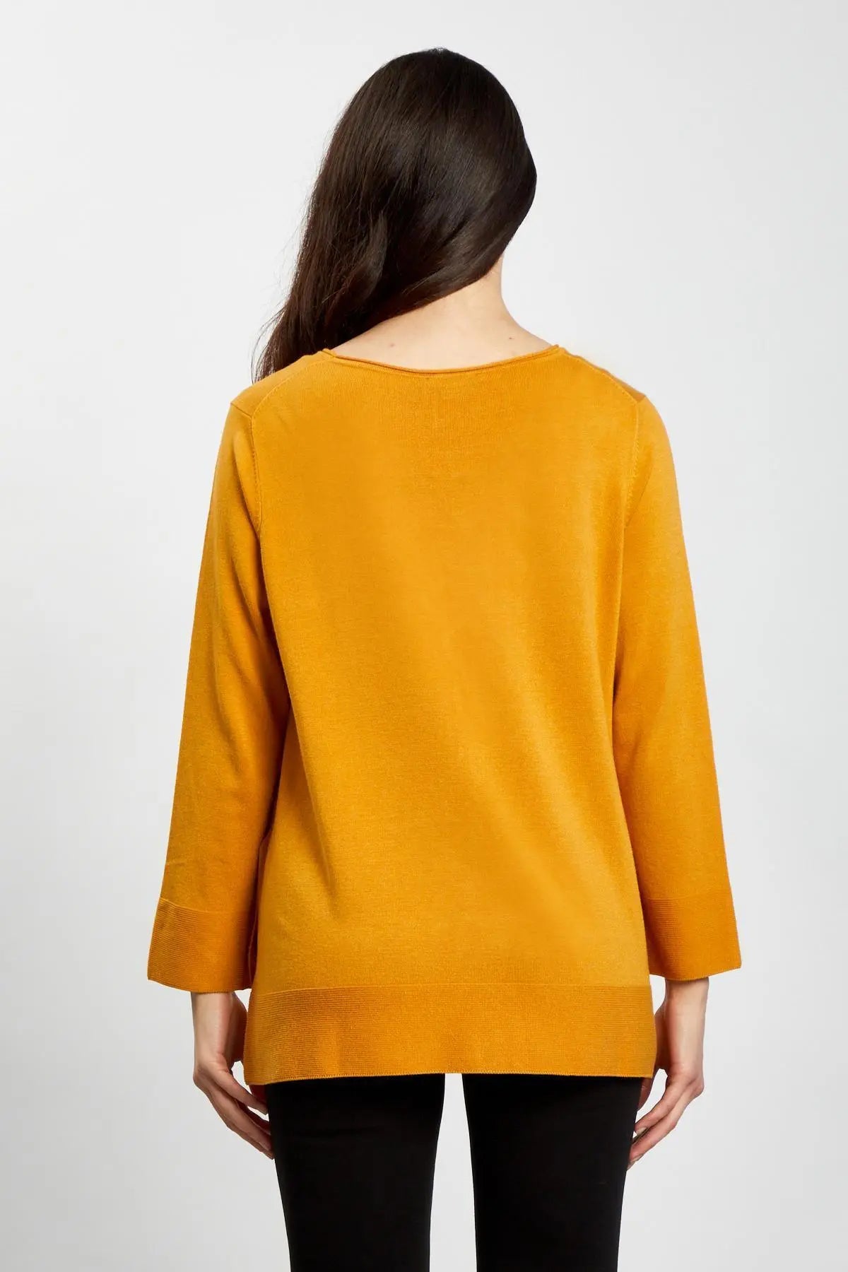 Maglia morbida al tatto CURCUMA IRONICA