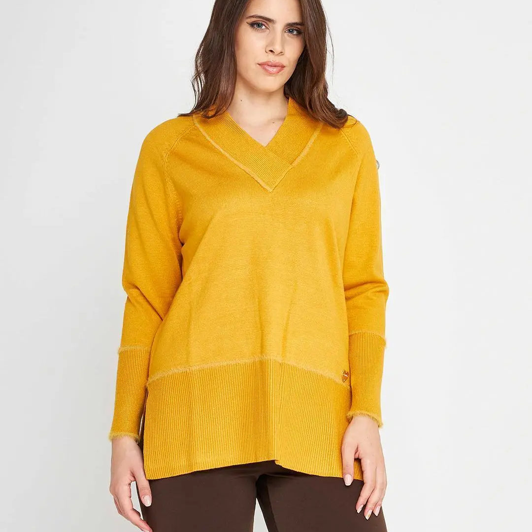 Maglia scollo V MOSTARDA DORABELLA CURVY