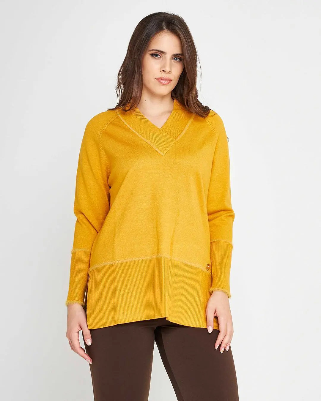 Maglia scollo V MOSTARDA DORABELLA CURVY