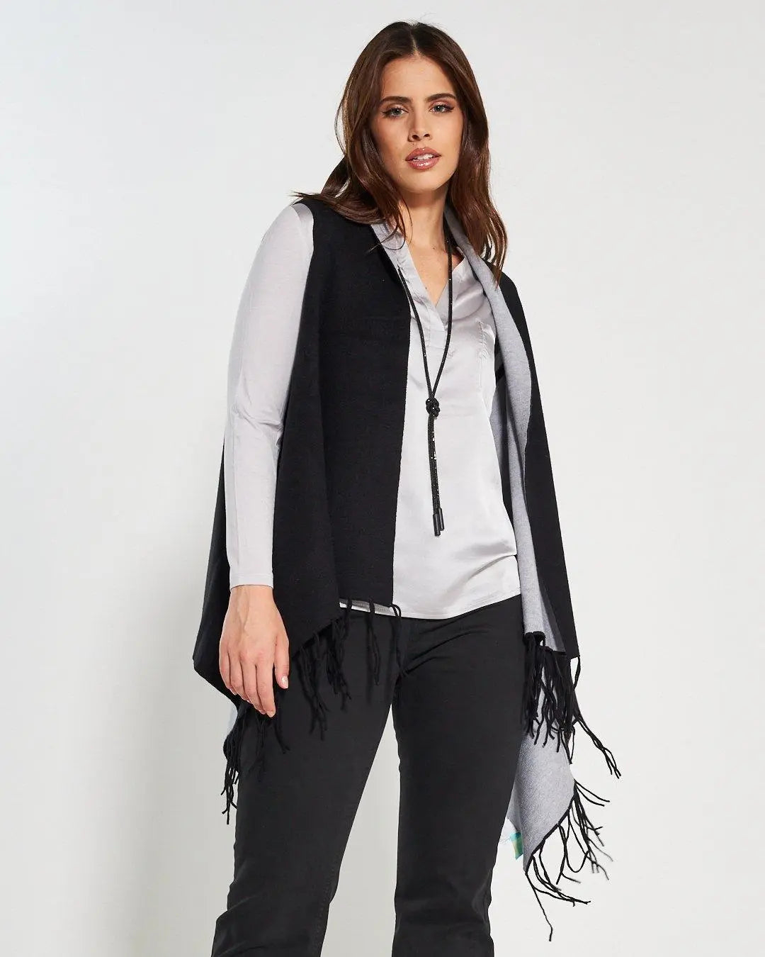 Mantella NERO DORABELLA XL