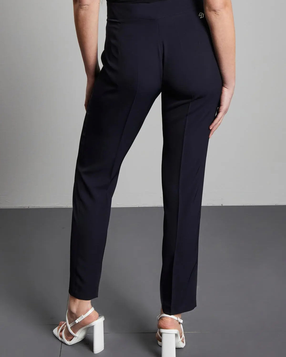 PANTALONE BASIC NERO DORABELLA