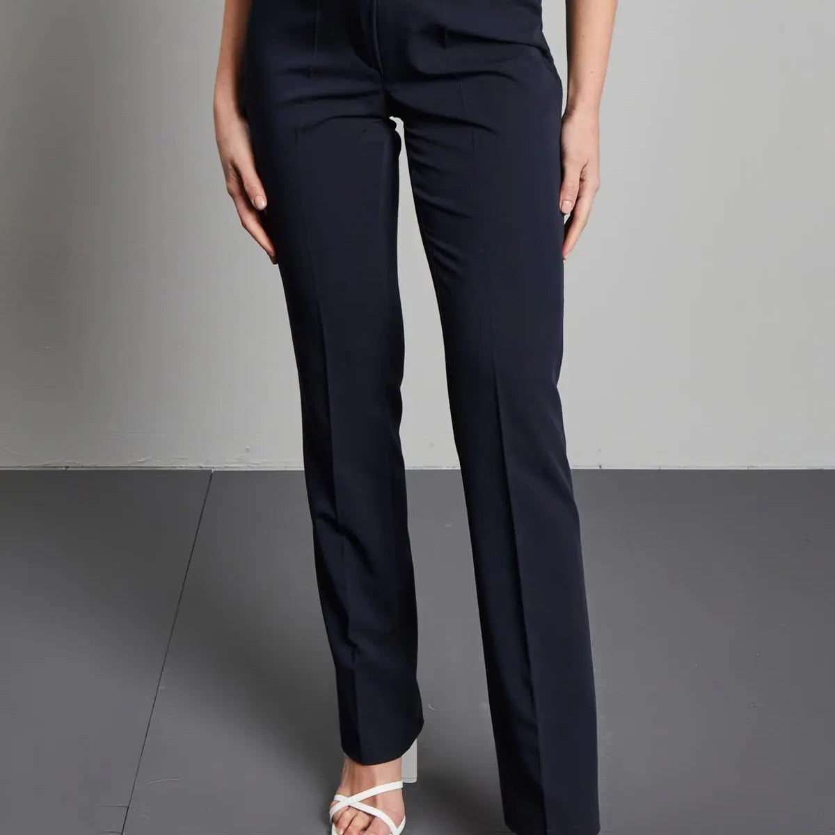 Pantalone in tinta unita BLU DORABELLA 54