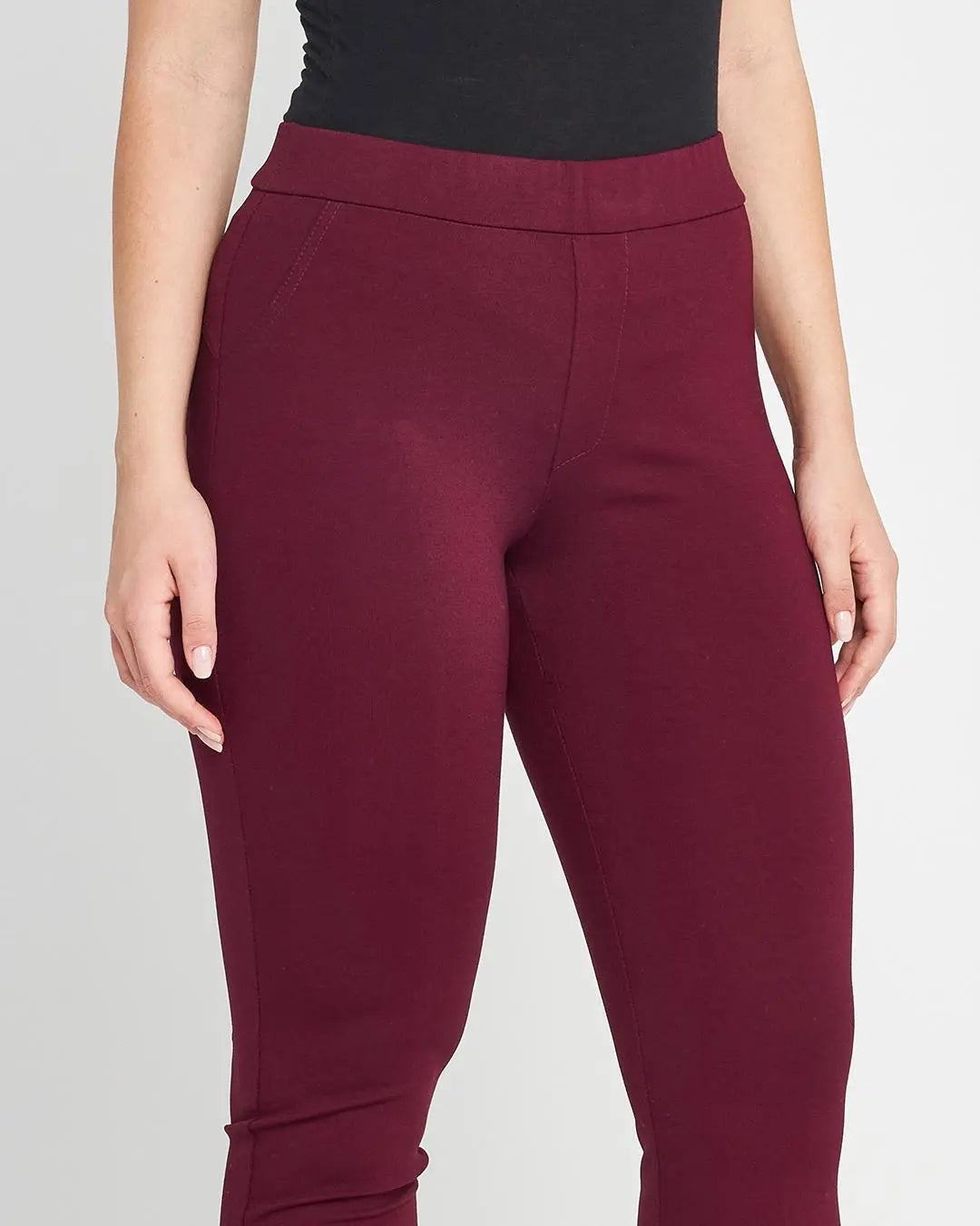 Pantalone slim viscosa con carré posteriore PRUGNA DORABELLA