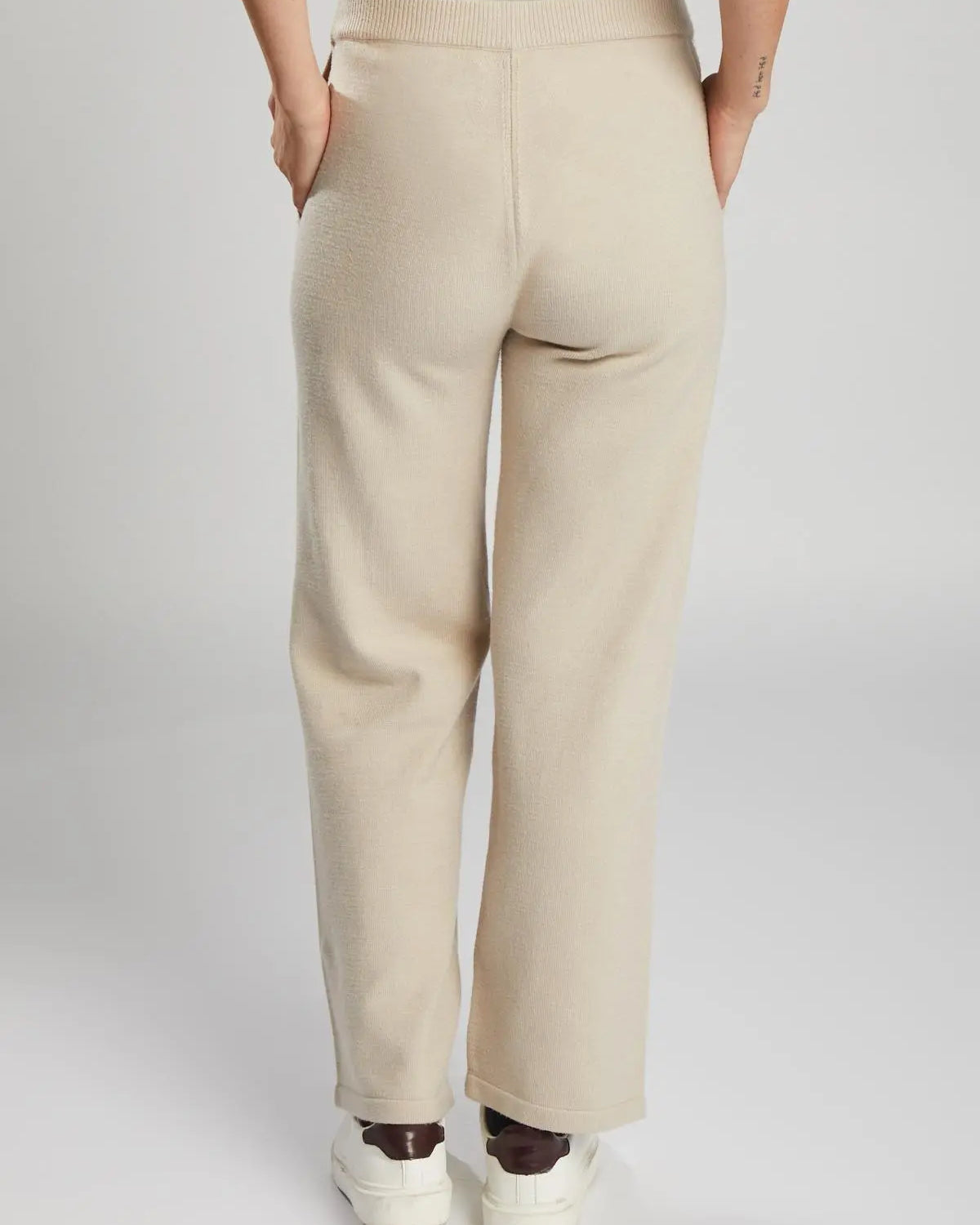 Pantaloni dritti in maglia BEIGE IRONICA