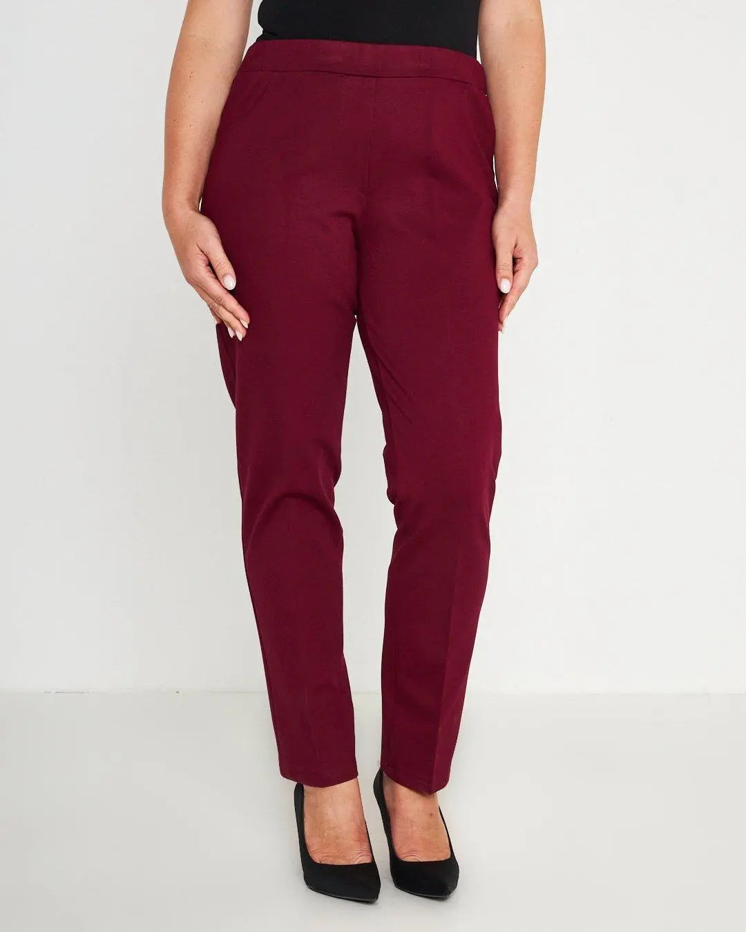 Pantaloni slim fit con vita elastica e dettaglio frontale di piega di stiro VINO DORABELLA PIU' 49