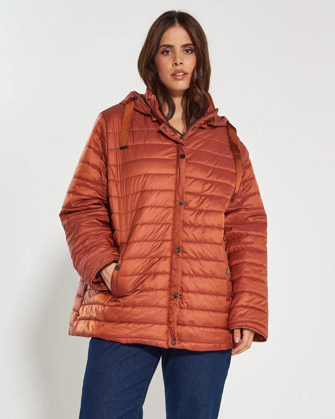 Piumino con cappuccio, zip e bottoni CANNELLA DORABELLA EASY PIÙ 49