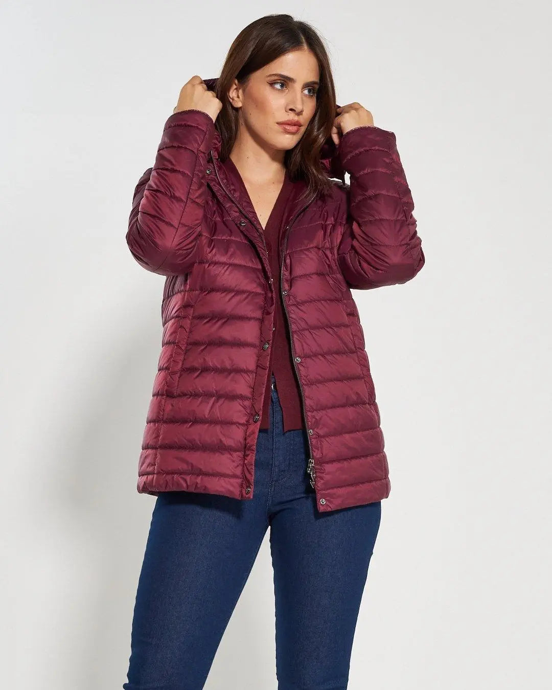 Piumino leggero in nylon trapuntato con cappuccio AMARENA DORABELLA EASY