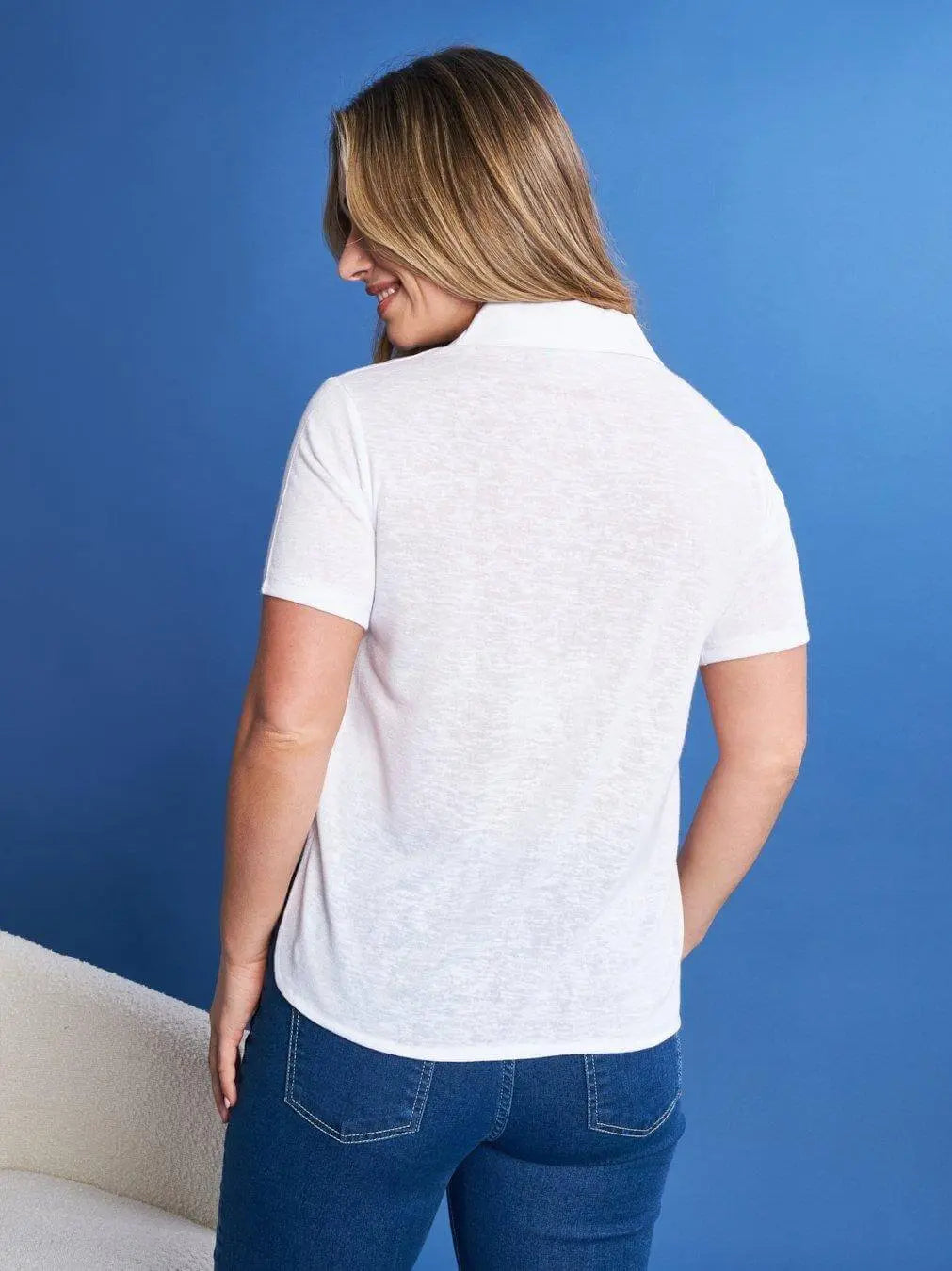 Polo scollo a V in lino con retro e maniche in jersey BIANCO DORABELLA