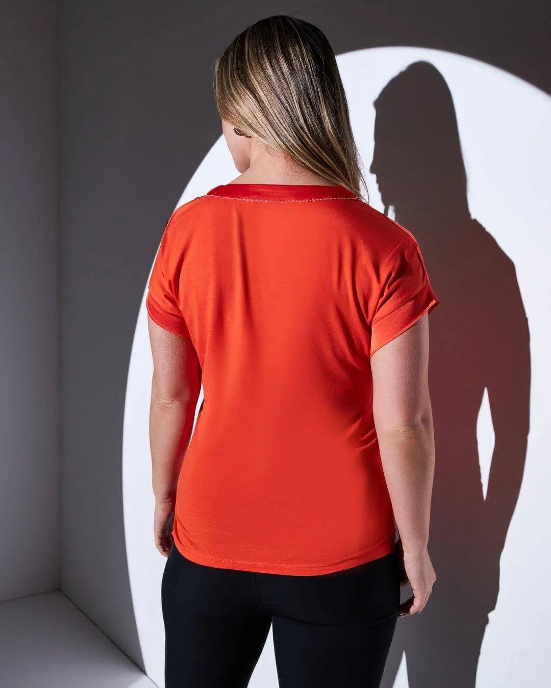 T-shirt combinata in raso e in jersey con micro catena e bottoni PAPAVERO DORABELLA