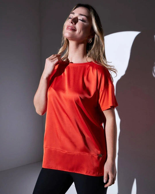 T-shirt con scollo a barca in raso elasticizzato con retro in jersey PAPAVERO DORABELLA