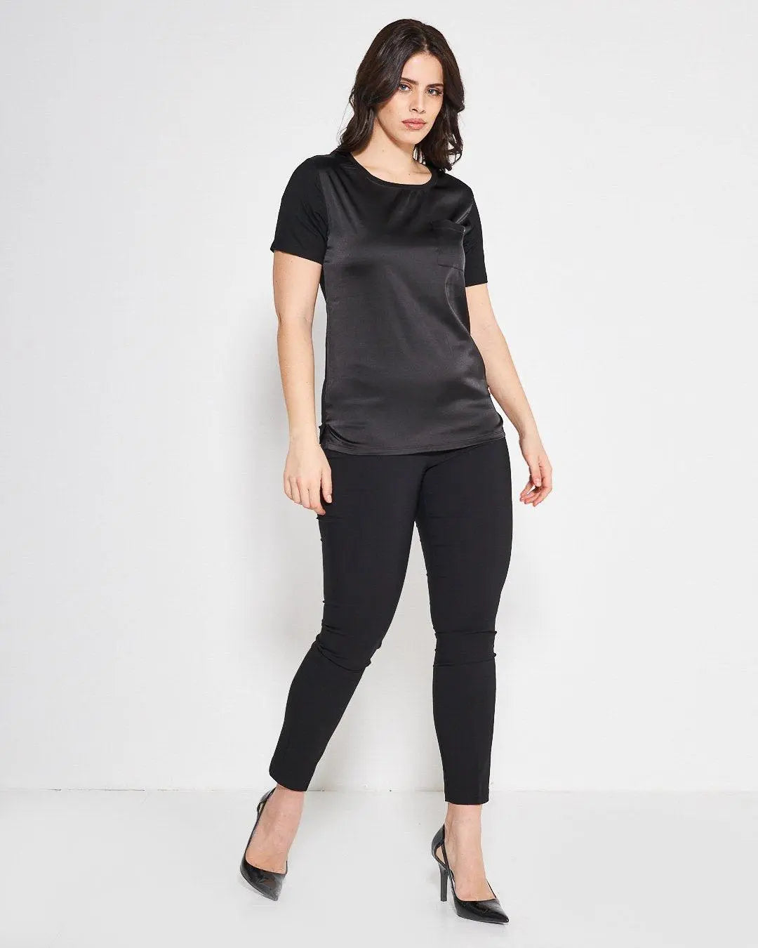 T-shirt girocollo BLACK DORABELLA
