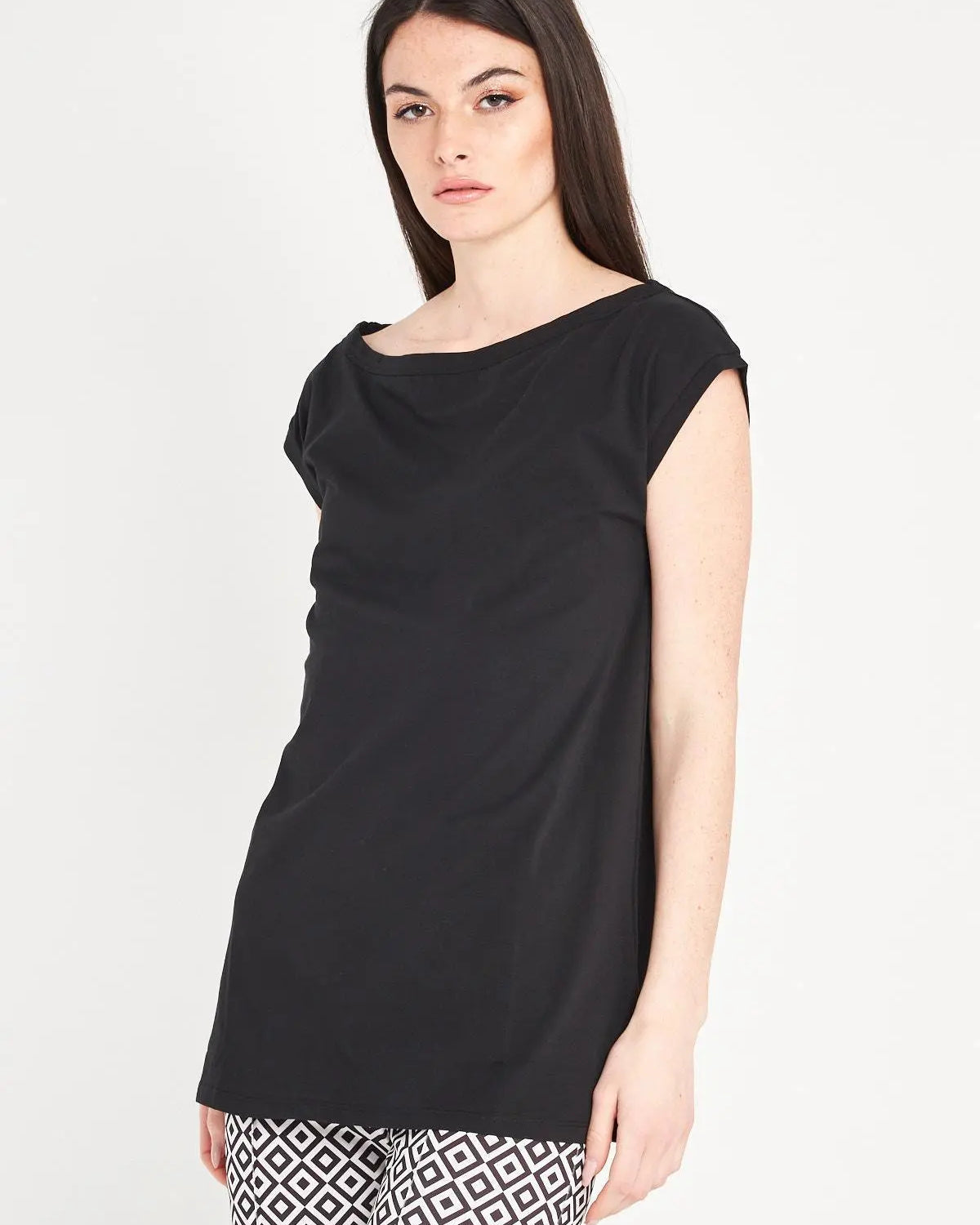 T-shirt scollo a barca NERO IRONICA XL